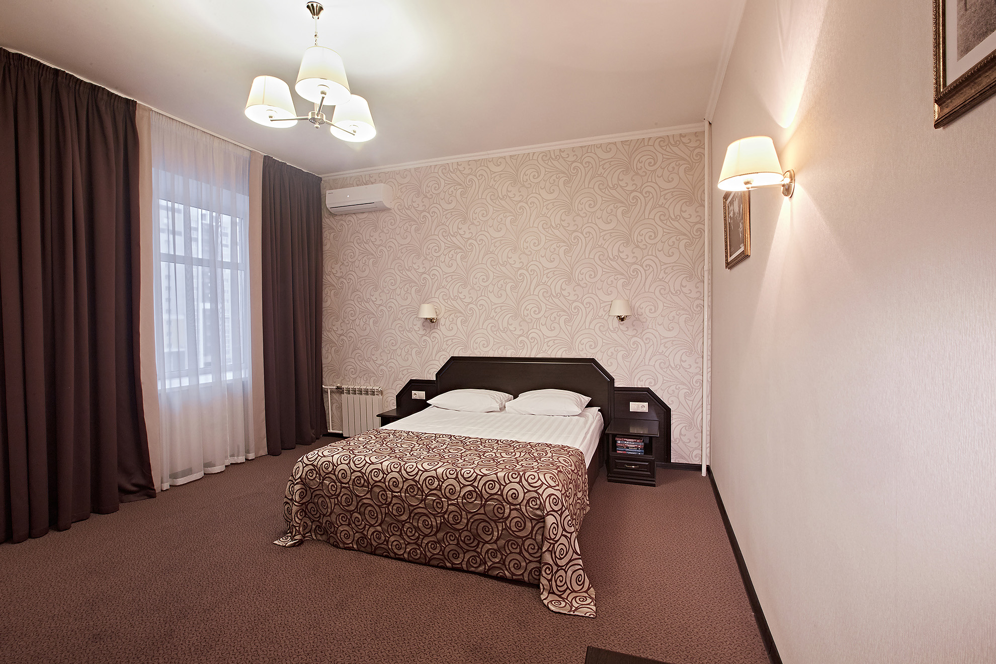 Фото Граф Толстой