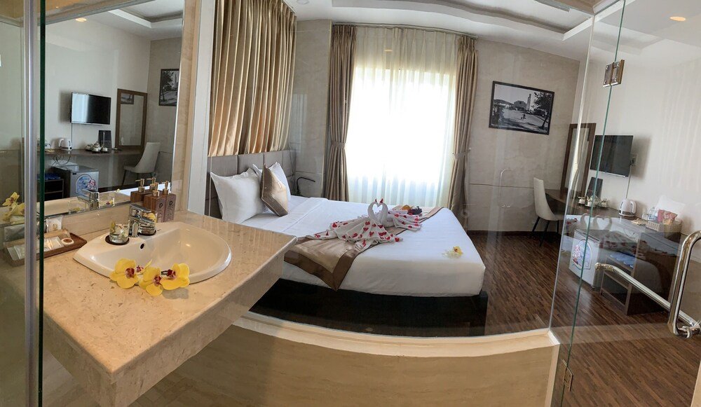 Фото Sandals Hotel