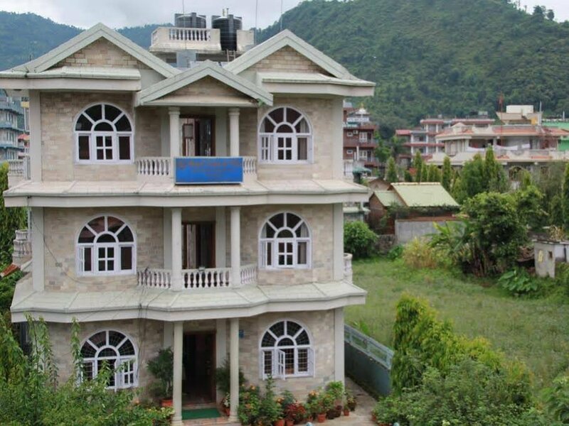 Гостиница Hotel Fishtail villa в Покхаре