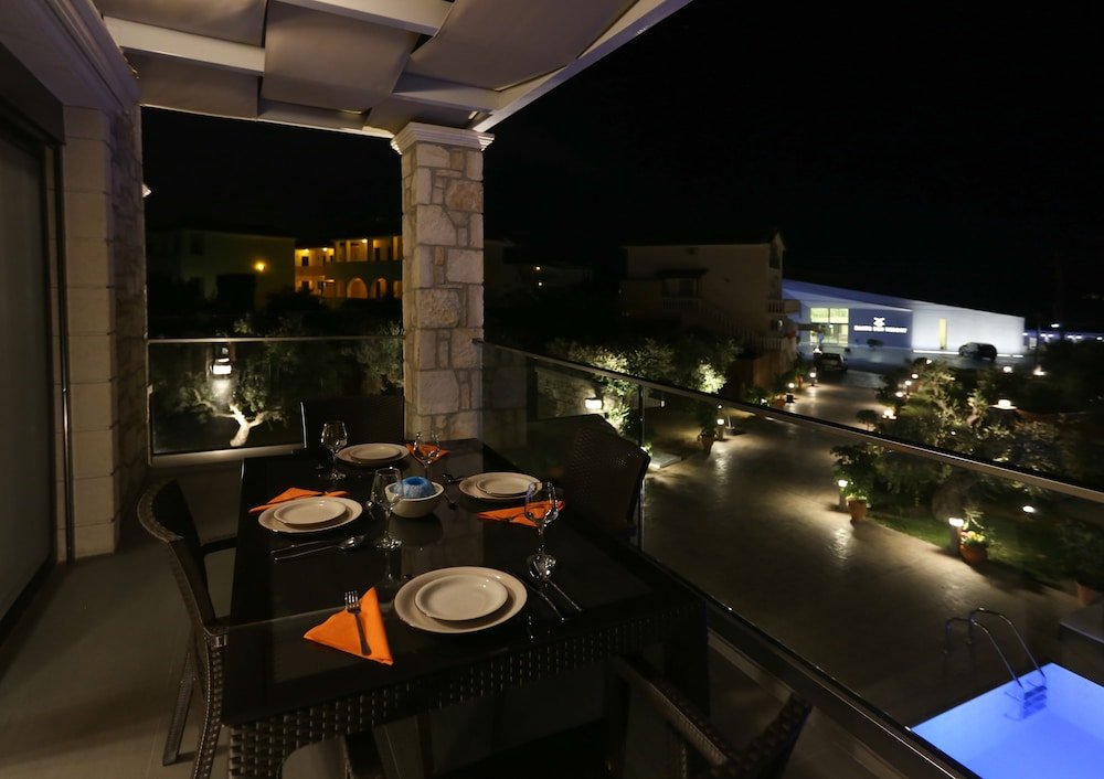 Фото Azure Palatial