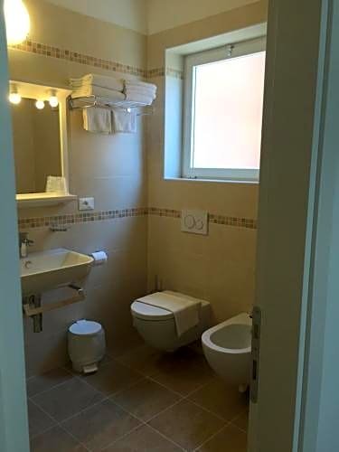 Фото Hotel Erika