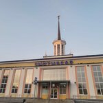 Zheleznodorozhny vokzal Syktyvkar (Morozova Street, 1) ، محطة القطار