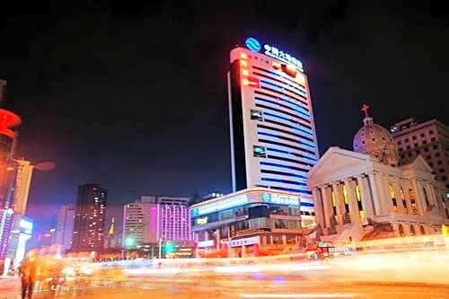 Гостиница Da Zhen Hotel в Куньмине