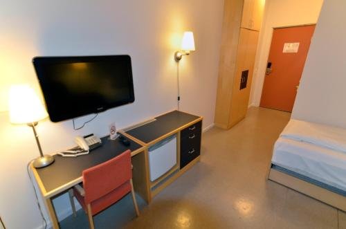 Фото отеля 2