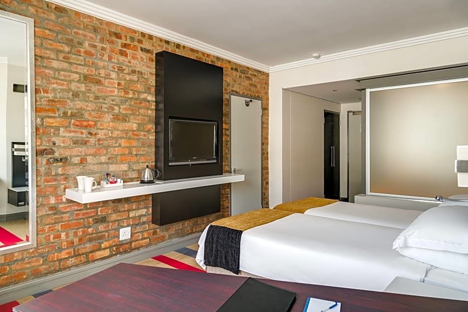 Фото Garden Court Victoria Junction