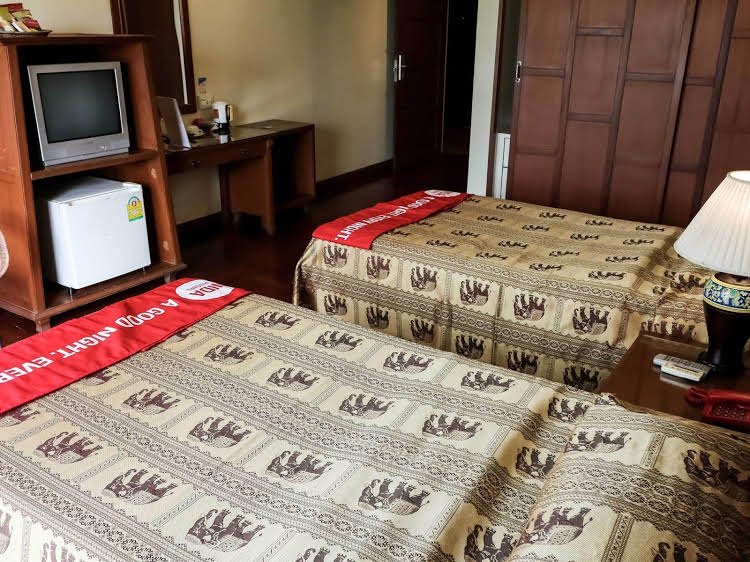 Фото Orchid House