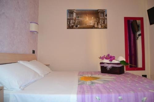 Фото SinequaRoma