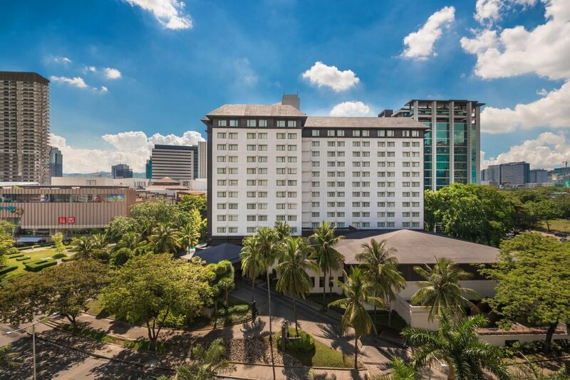 Гостиница Seda Ayala Center Cebu в Себу