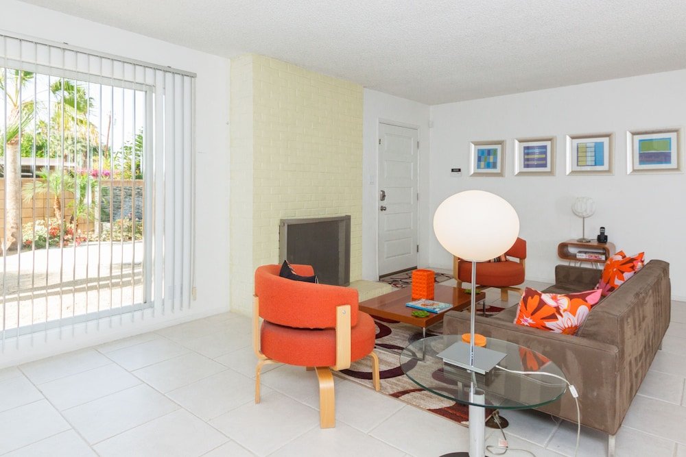 Фото 3br 3ba Stylish House with Pool Palm Springs by RedAwning