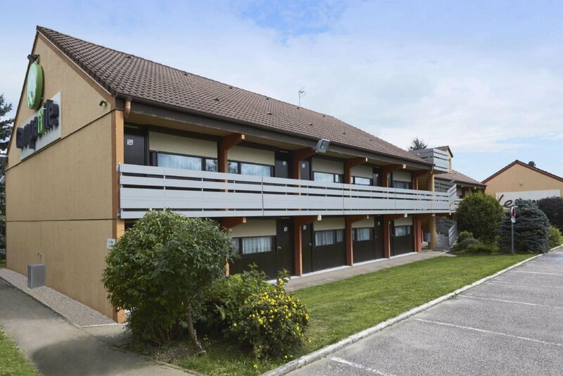 Гостиница Kyriad Direct Epinal