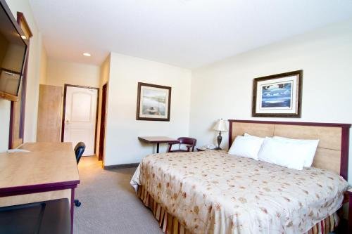 Фото Park West Inn