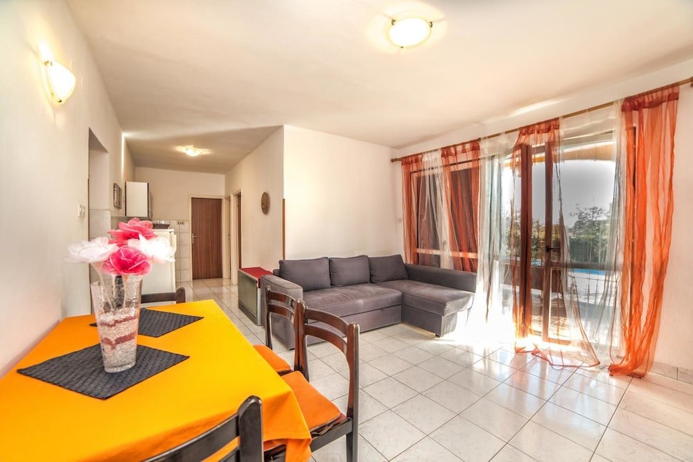 Фото Apartments Maria 821