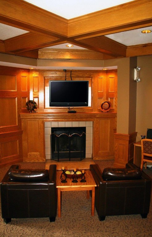 Фото Sterling Hotel and Suites