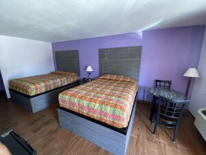 The Village Inn (Louisiana, Livingston Parish, Denham Springs), hotel