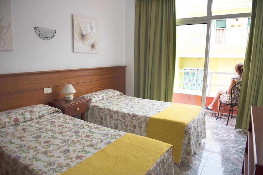 Фото Pension Los Geranios