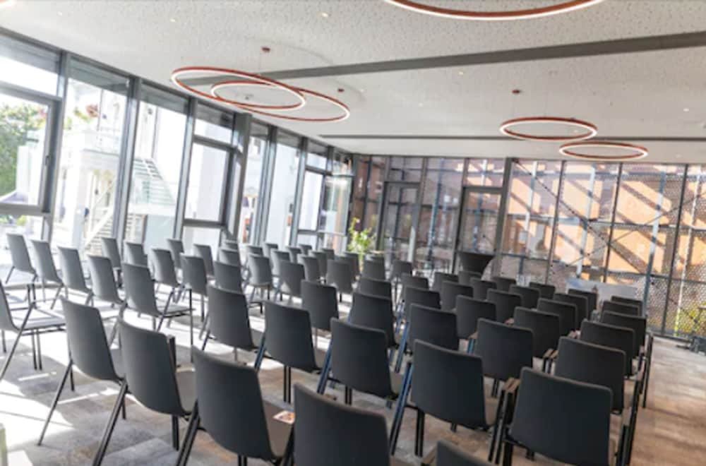 Фото Hôtel Villa Raab