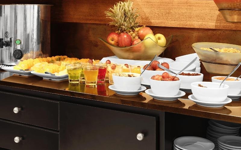 Фото Dazzler by Wyndham Buenos Aires Recoleta