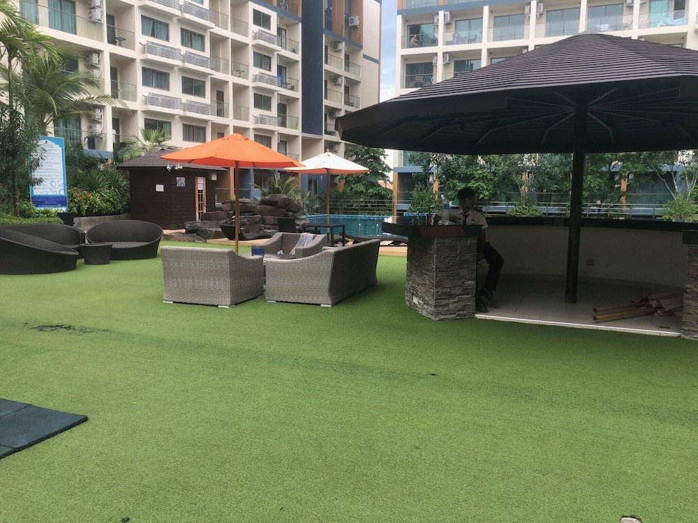 Фото Laguna Beach Resort 2 Studio Condo Pattaya