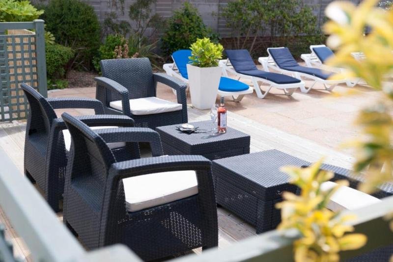 Фото Park Inn by Radisson Bournemouth