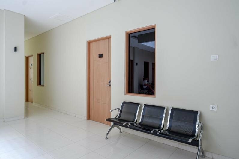 Hotel RedDoorz near Exit Tol Banyumanik 2, Semarang, photo