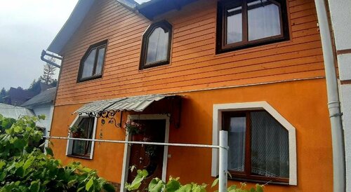 Жильё посуточно Guest House Karpaty в Яремче