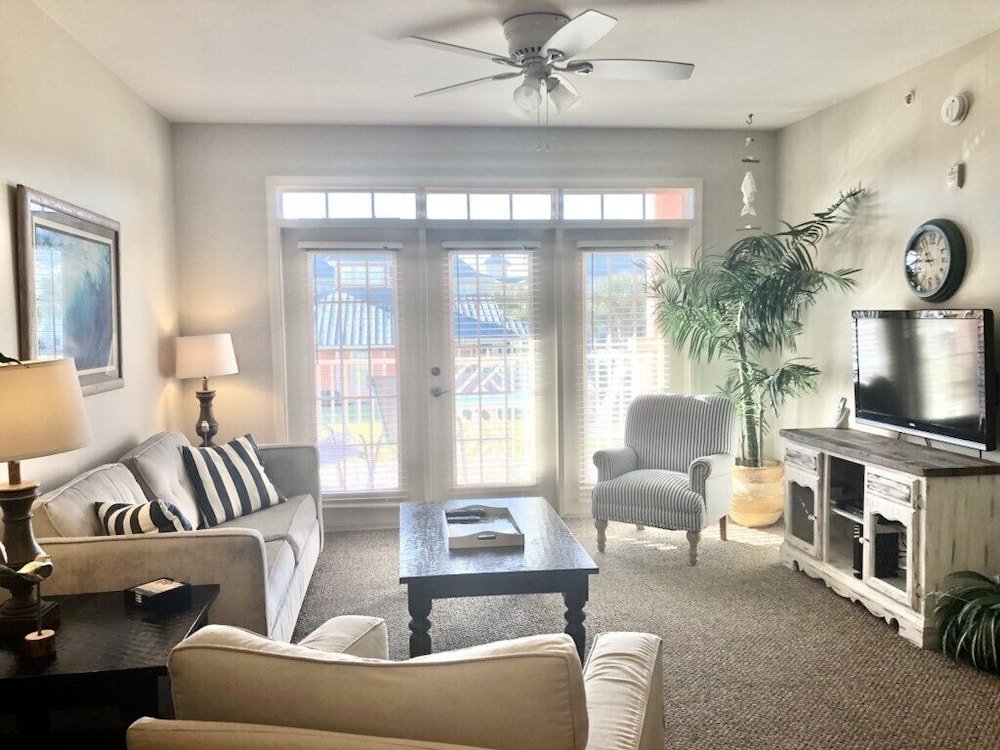 Фото Seaside at Anastasia 306