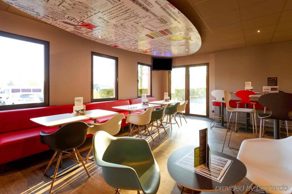 Фото Ibis Hotel Brussels Airport