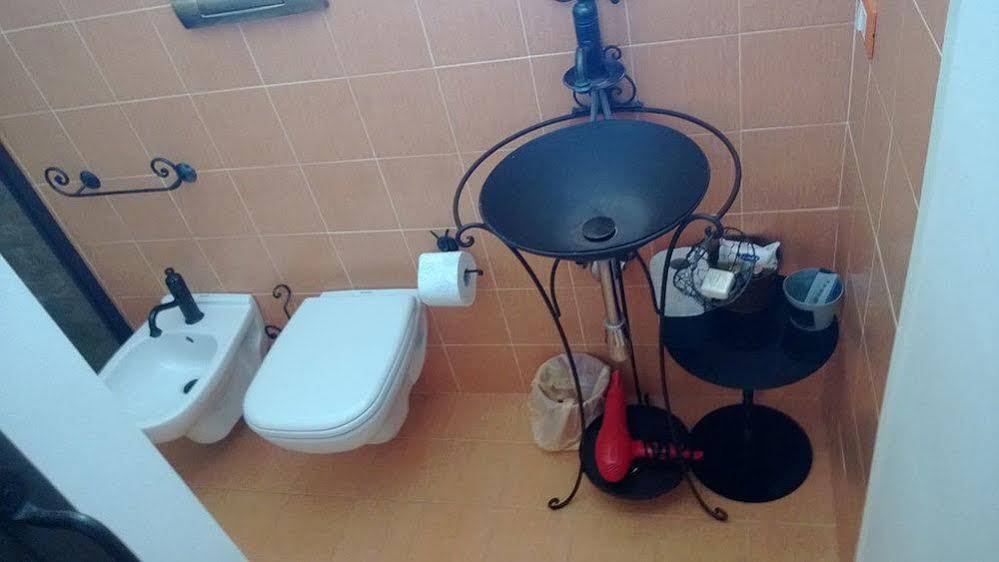 Фото Only for two Giumbabulla Home and SPA