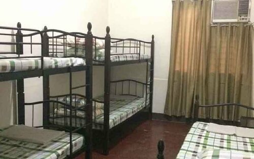 Гостиница Explorers' Headquarters Inn в Провинции Южный Камаринес