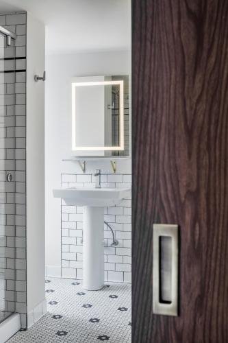 Фото Found Hotel Boston Common