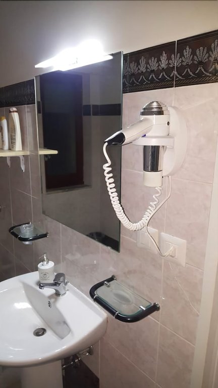 Фото B&b La Colonna