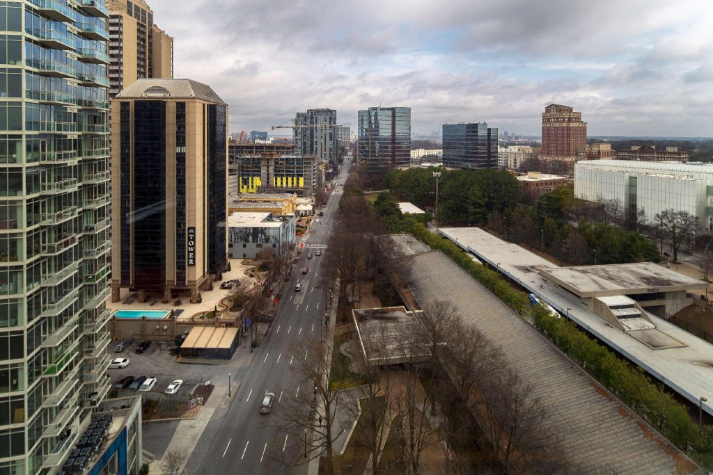 Фото Hampton Inn & Suites Atlanta-Midtown, Ga