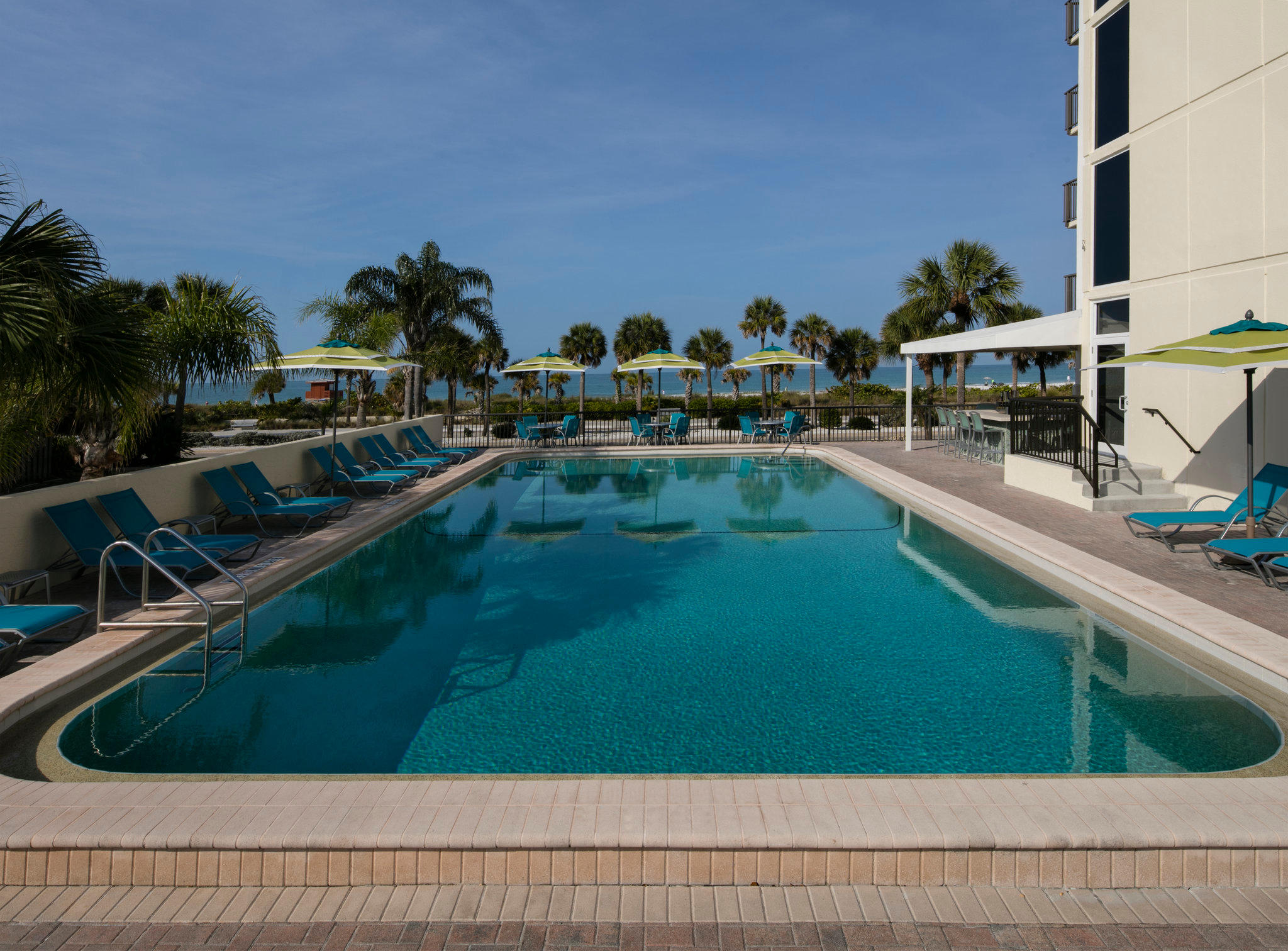 Фото Cirque St. Armands Beachside