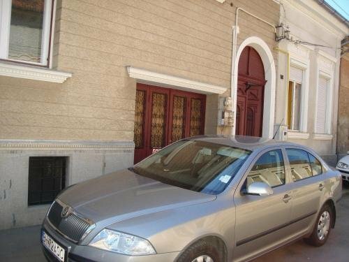 Гостиница Guesthouse Daniel в Орадя