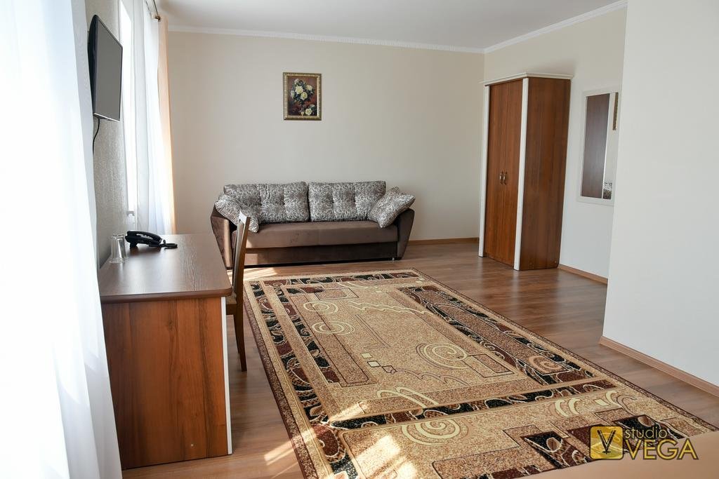 Фото Достык Люкс