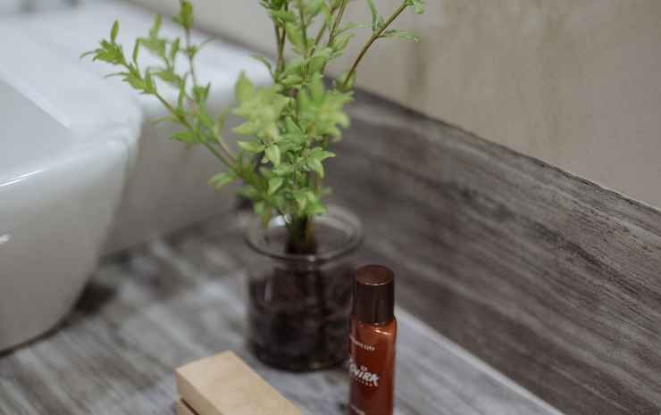 Фото Rovira Suites