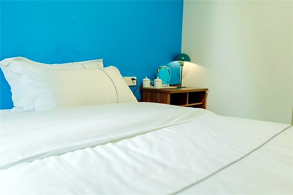 Фото Mr. Panda International Youth Hotel