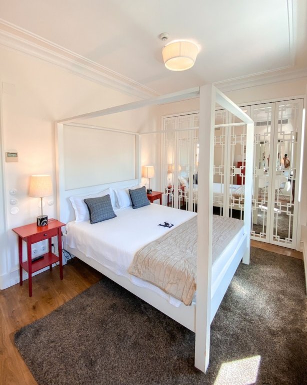 Фото Chiado Trindade - Lisbon Best Apartments