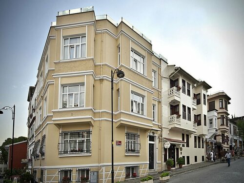 Гостиница Hotel Sari Konak в Фатихе