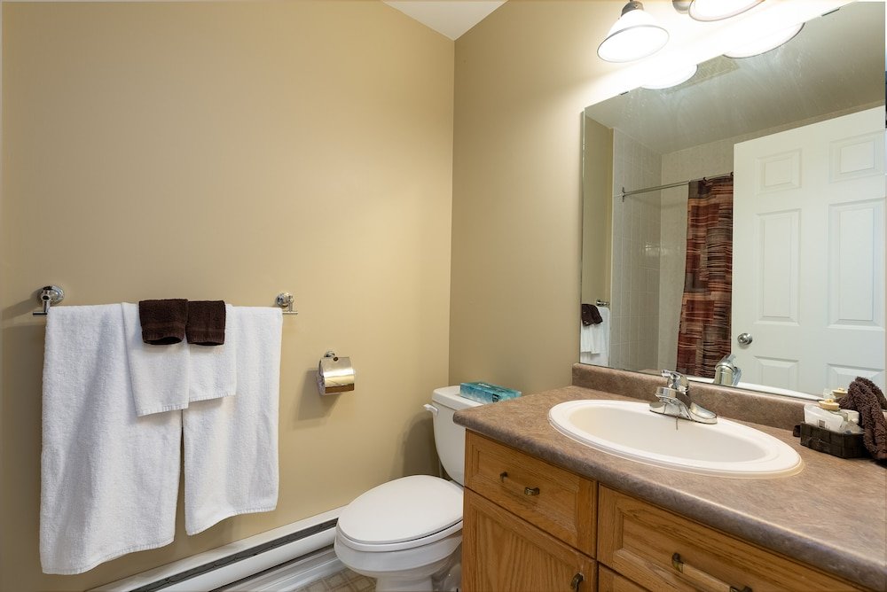 Фото Getaways At Haliburton Heights