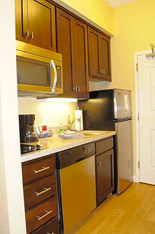 Фото TownePlace Suites Redding