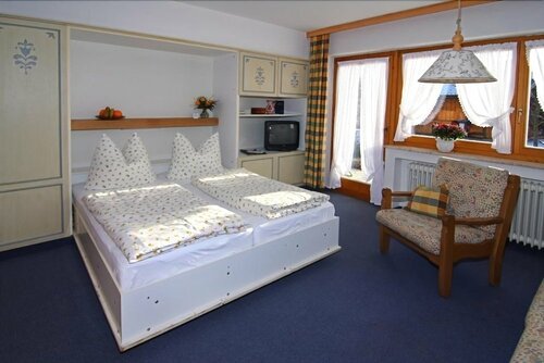 Гостиница Ferienapartmenthaus Hubertushof