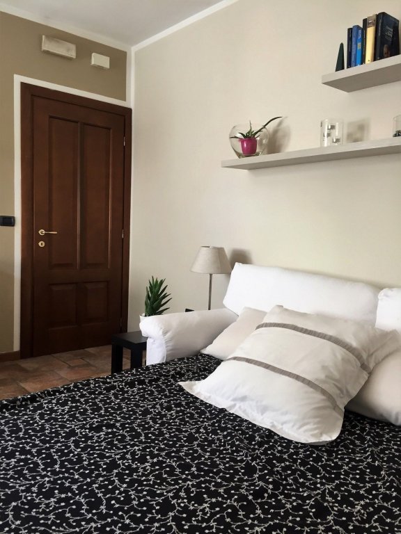 Фото Garden and Pool - Casa Annamaria