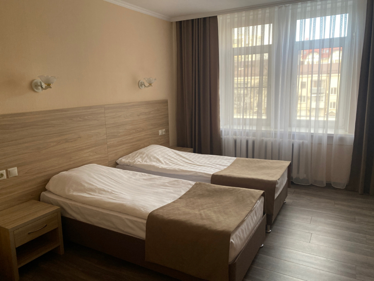 Фото Платан