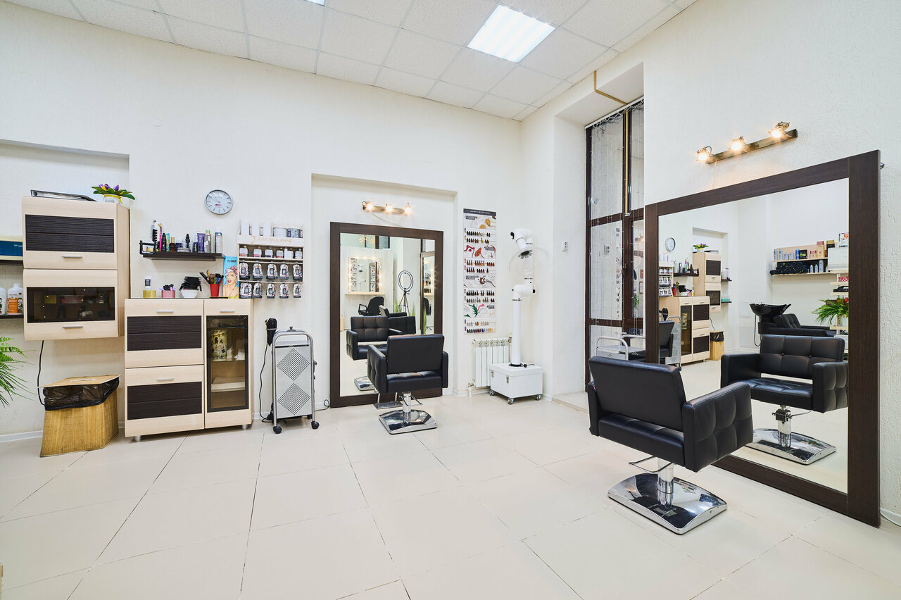 Academy of beauty & Manikuria Академия красоты "Academy of Beauty"- создана обуч