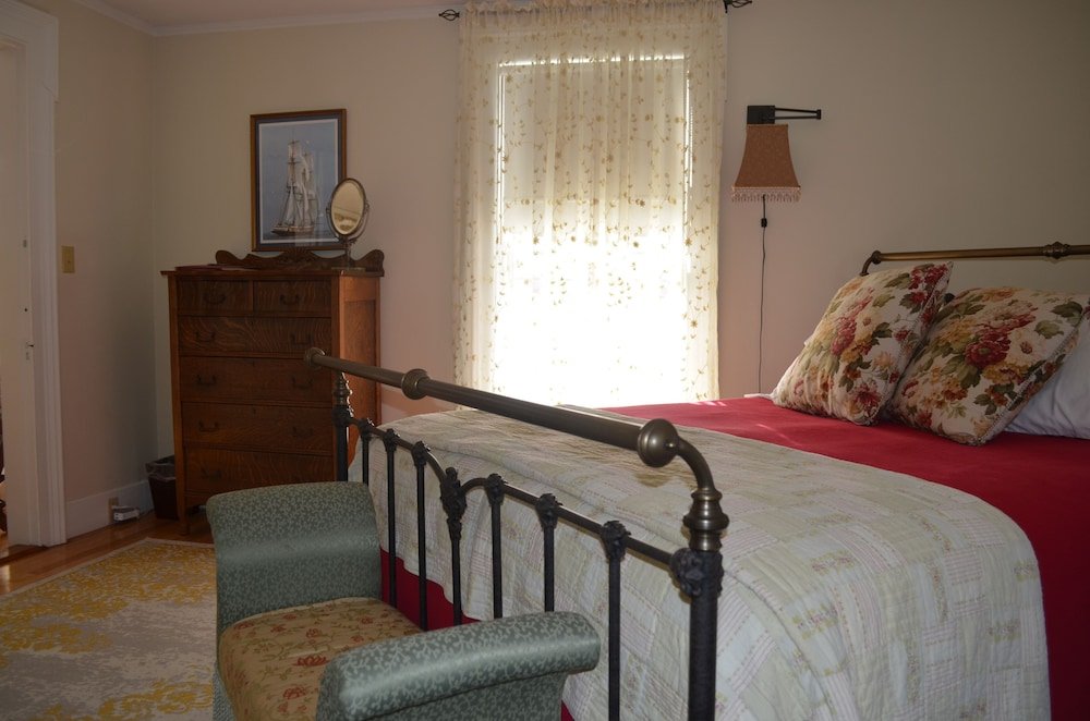 Фото Benjamin F. Packard House