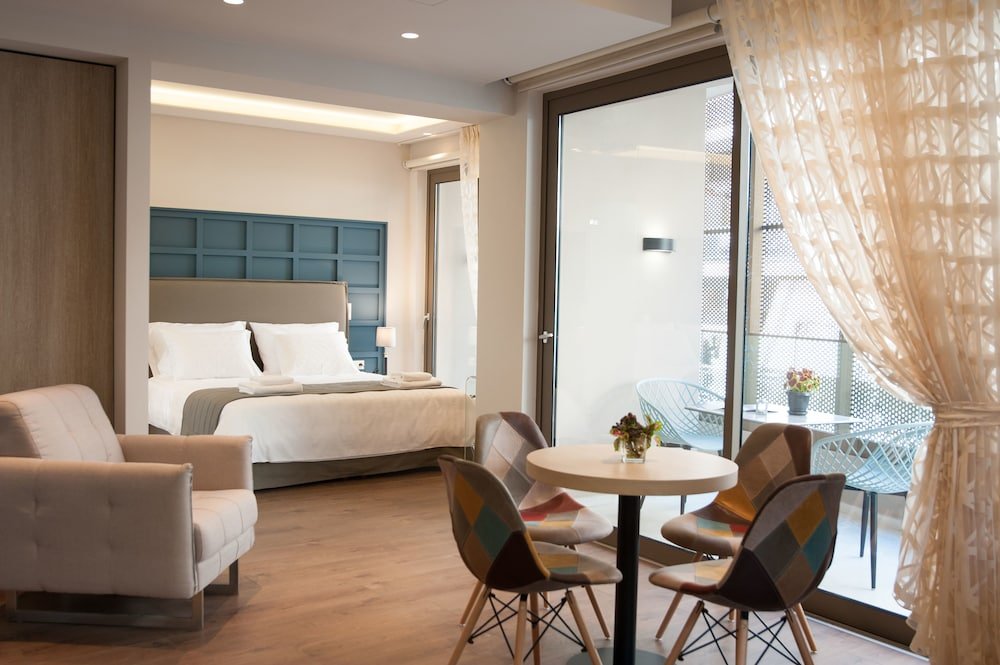 Фото Апарт-Отель Athens Platinum Rooms and Suites