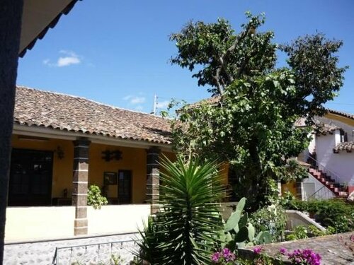 Гостиница Hostal Tres Mascaras в Аякучо