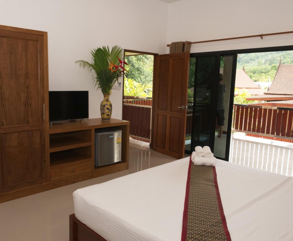 Фото Chanapha Residence