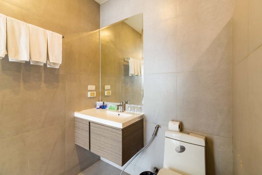 Фото Aspira Skyy Sukhumvit 1